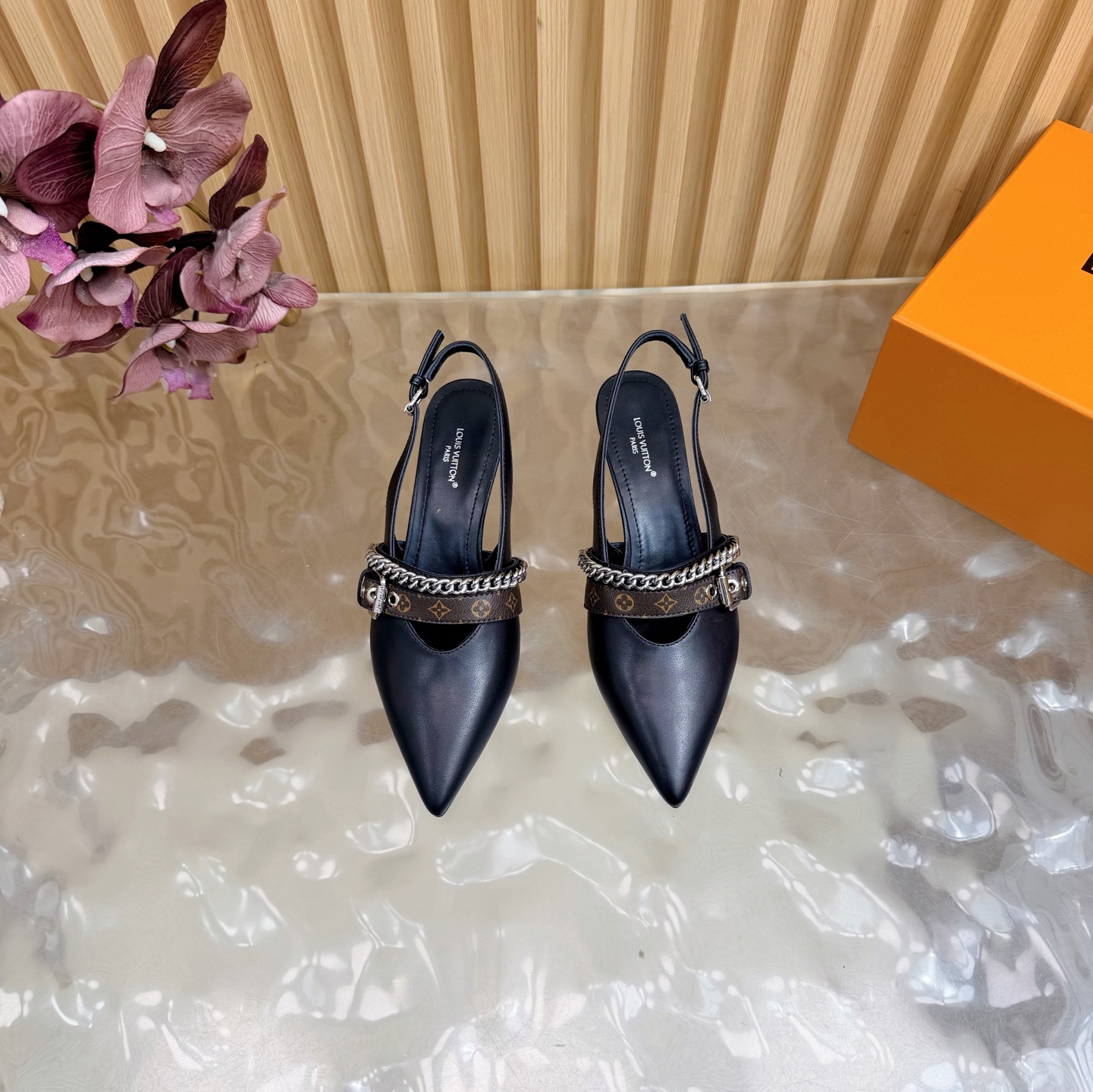 Women's high heels